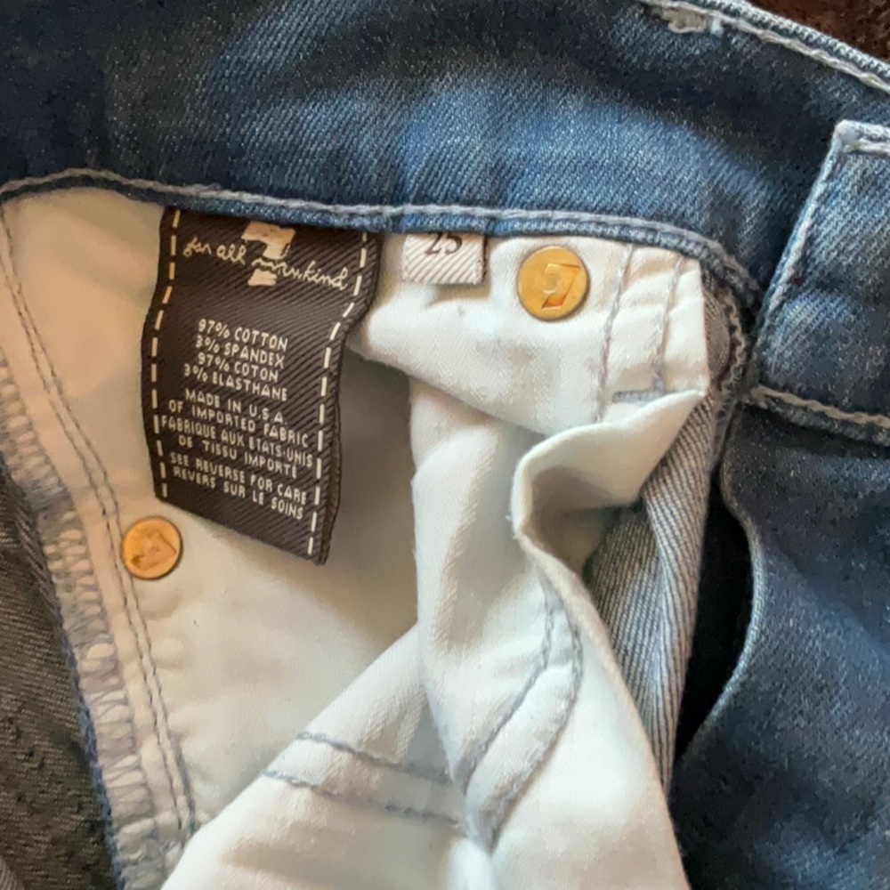 Jeans - Picture 3 of 3